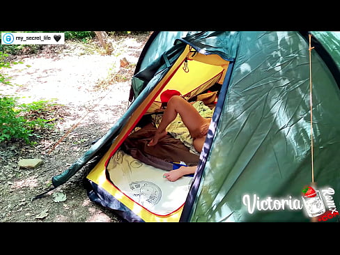 ❤️ ຖ່າຍໃນກ້ອງຖ່າຍຮູບ Passionate jerk off Stranger in a tent ☑ ວິດີໂອຮ່ວມເພດ ທີ່ lo.porn-milf-300.ru ❤